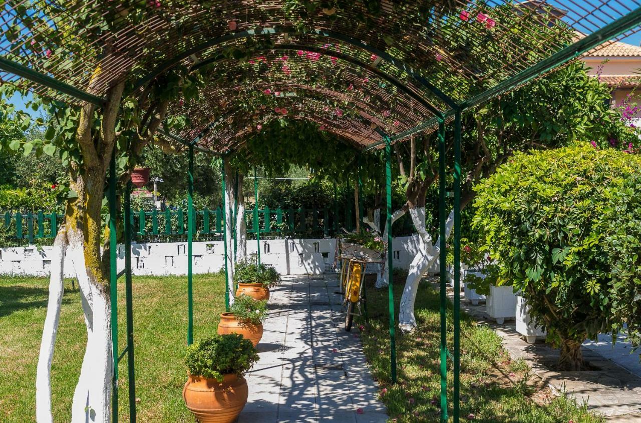 Villa Anna Apartments - 550M From The Beach, By Zantewize Vasilikí Kültér fotó